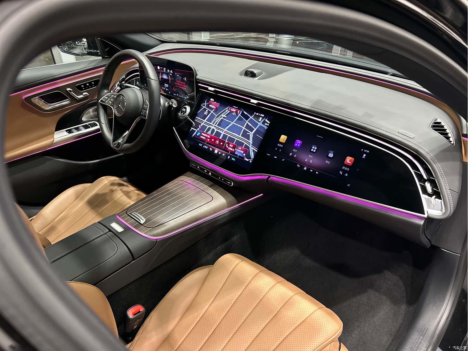 Mercedes-Benz E-Class, 2024 22