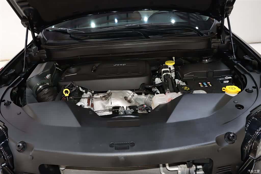 Jeep Cherokee, 2021 19