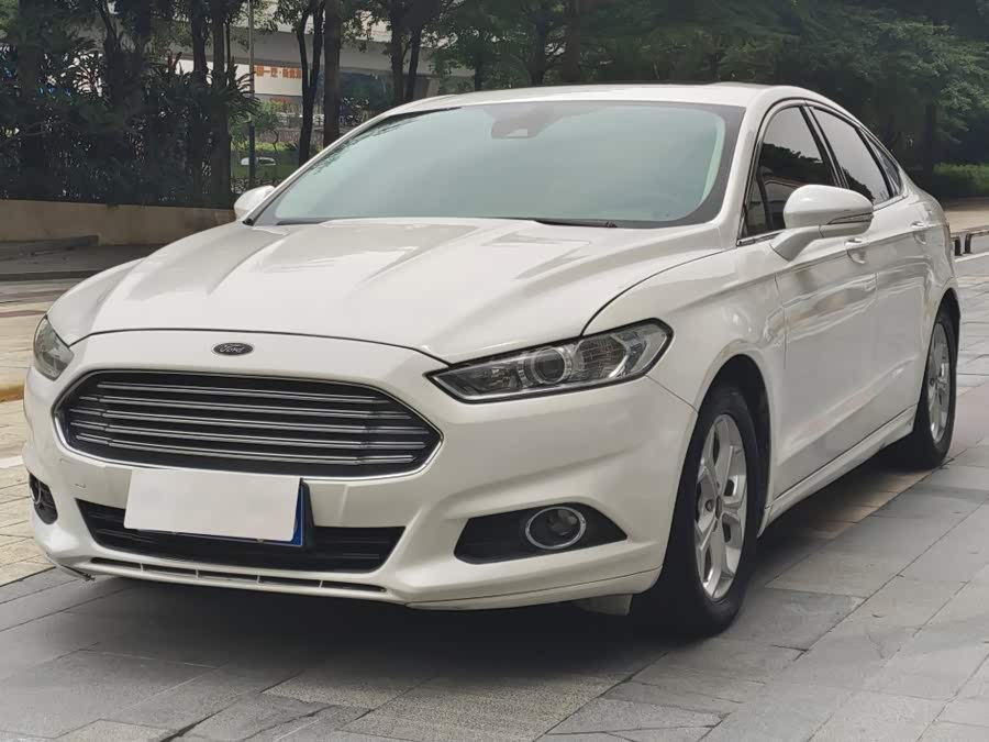Ford Mondeo 2016, фото 1