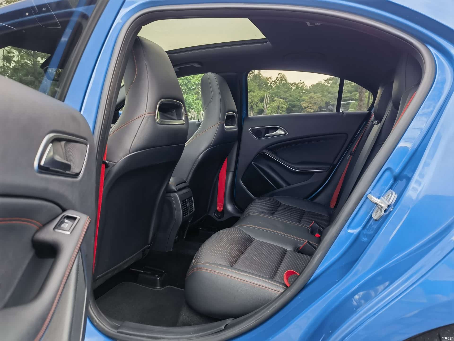 Mercedes-Benz A-Class, 2014 13