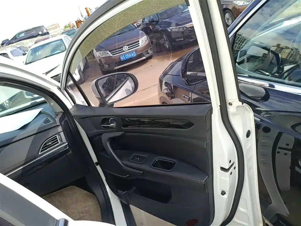 JAC Ruifeng S3