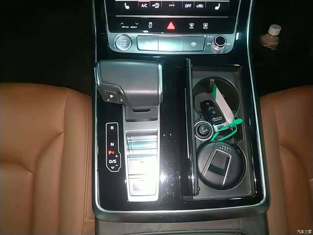 Audi Q7, 2020 14
