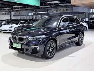 BMW X5 2022 xDrive 30Li M 41.98