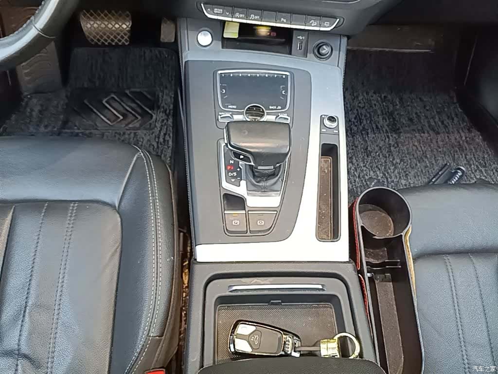Audi Q5L, 2021 14