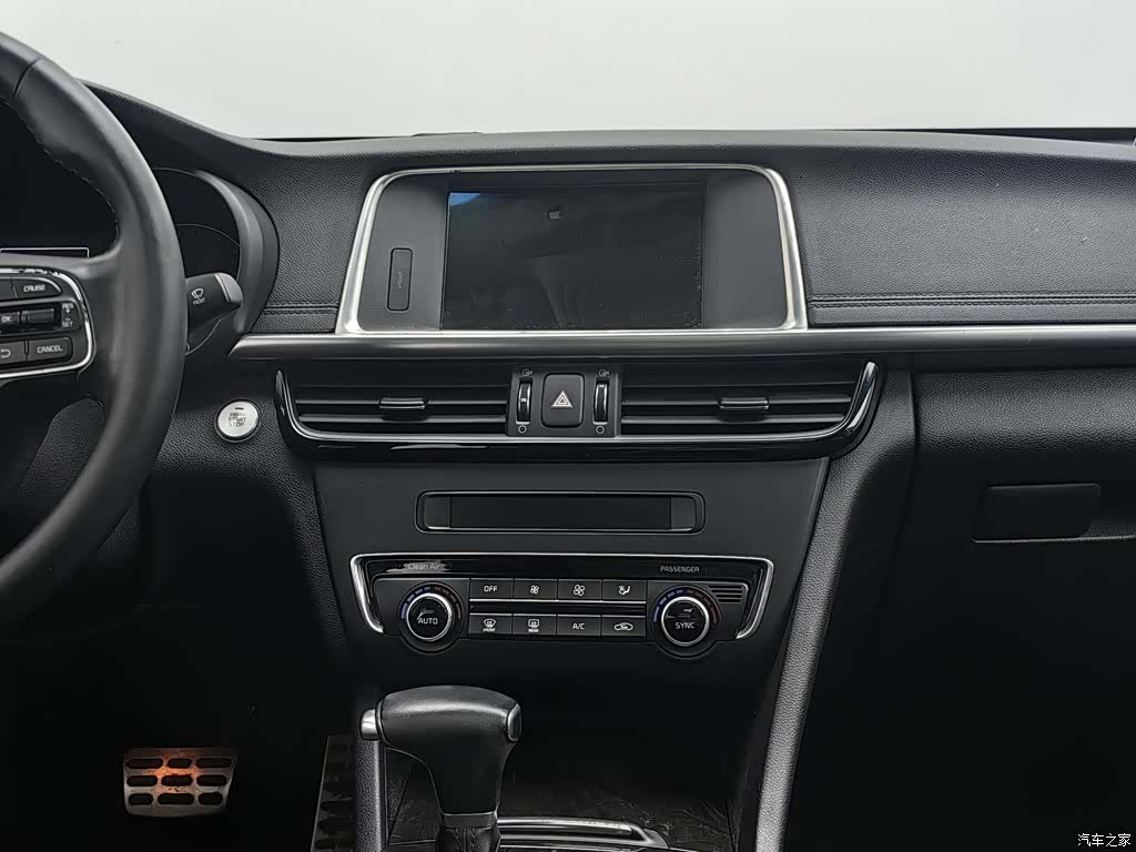 Kia K5, 2016 12