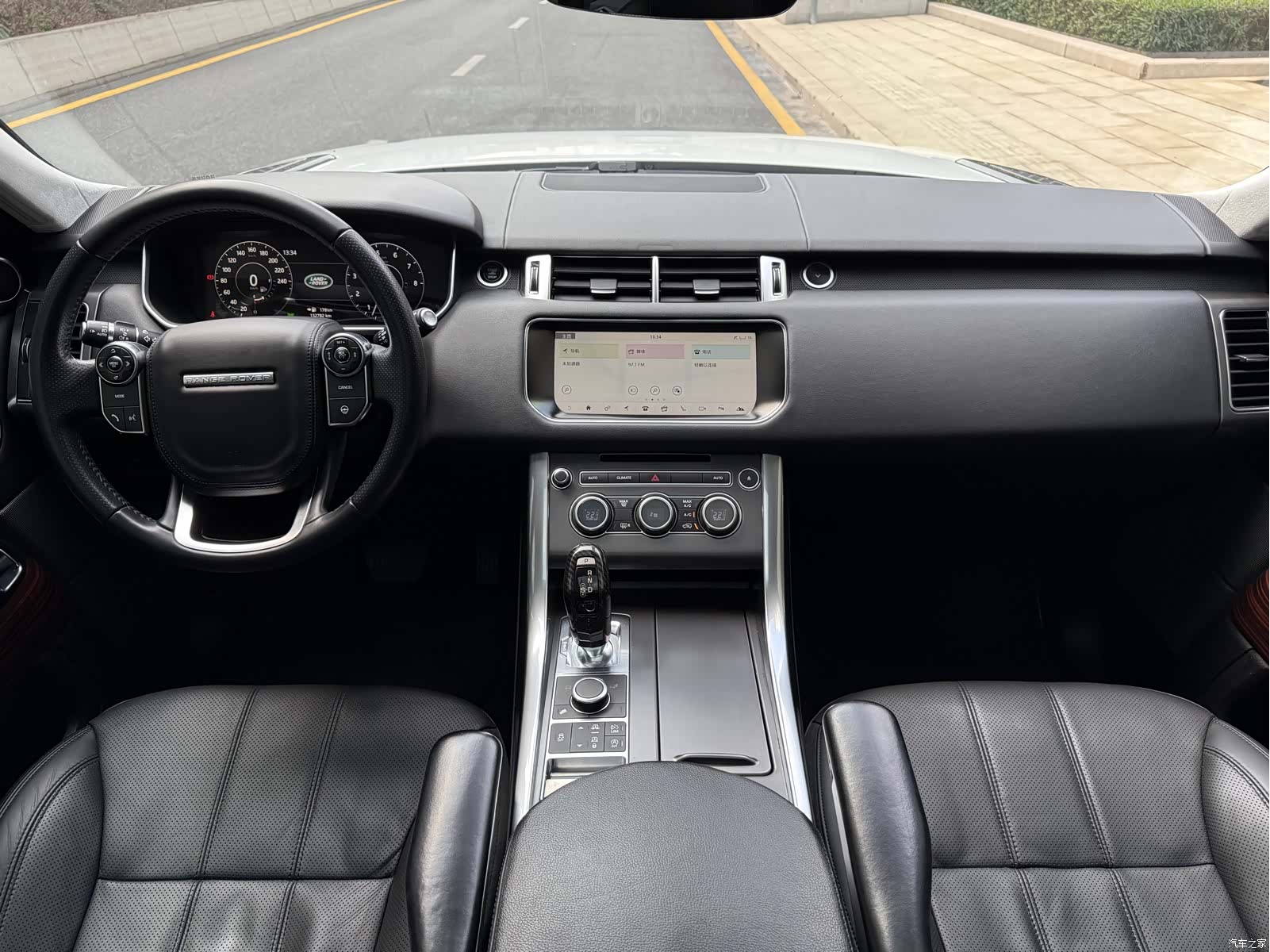 Land Rover Range Rover, 2018 25