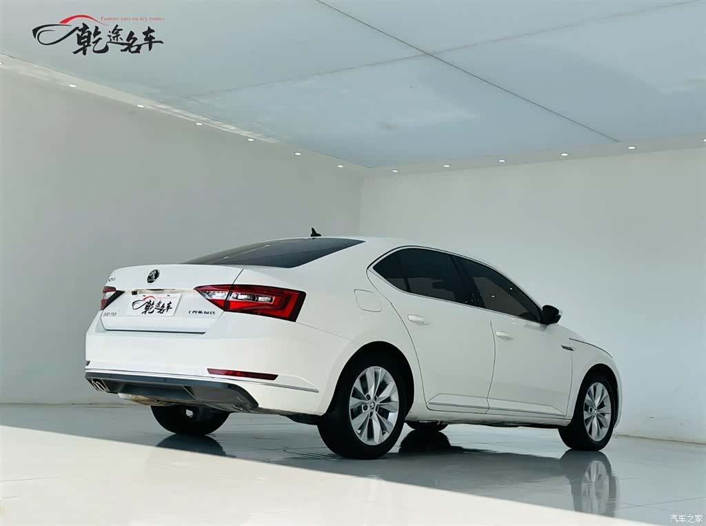 Skoda Superb, 2017 7