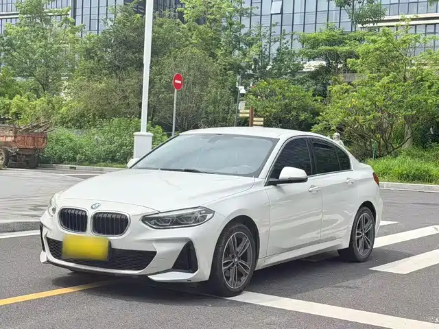 BMW 1 Series 2021 — купить из Китая под заказ