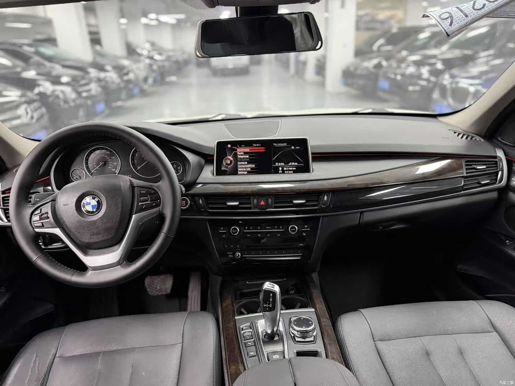 BMW X5, 2015 11
