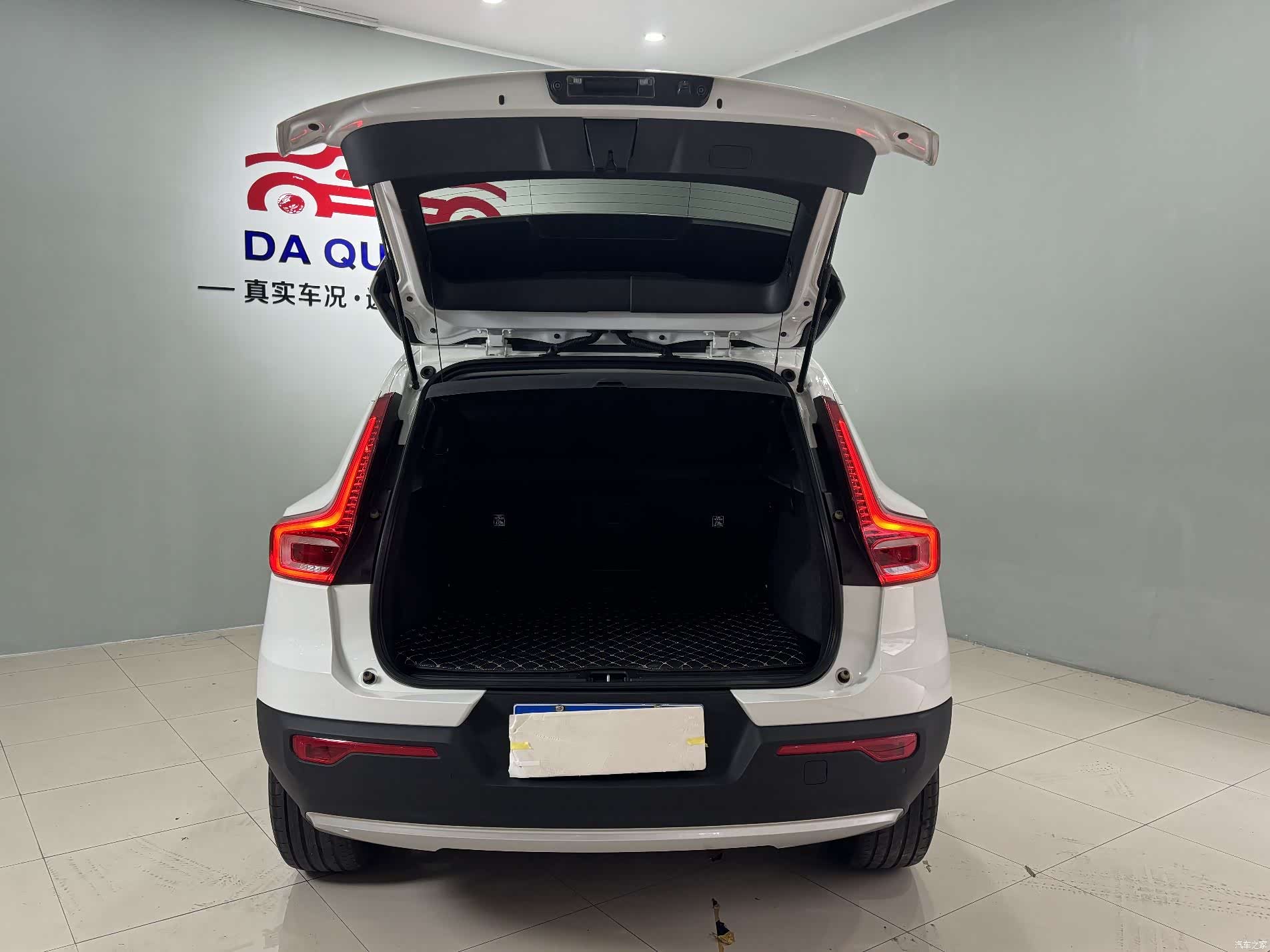 Volvo XC40, 2019 14