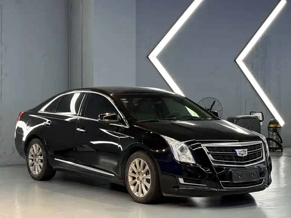 Cadillac XTS