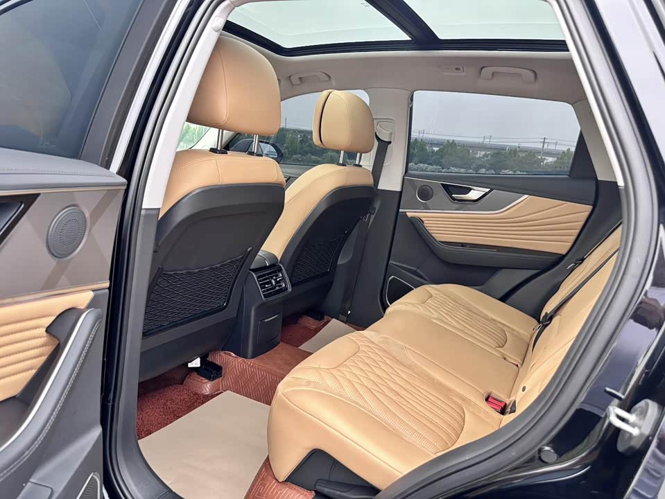 Hongqi HS5 Hongqi HS5