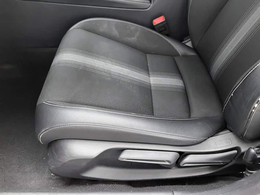 Honda Civic 2023, фото 20