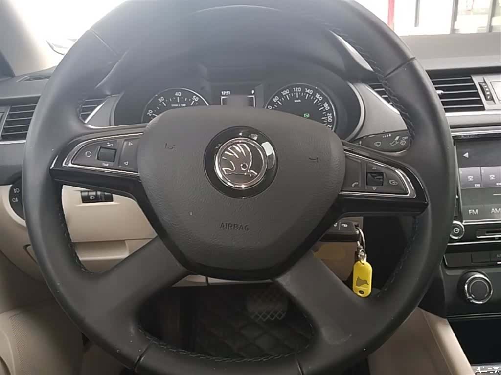Skoda Octavia, 2015 11