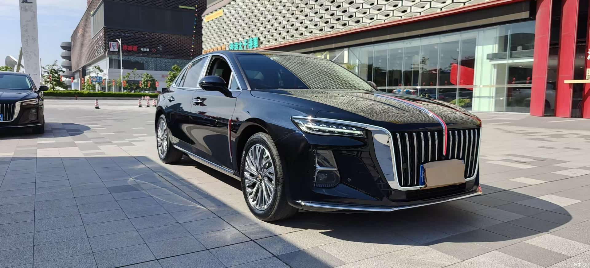 Hongqi H5, 2023 3