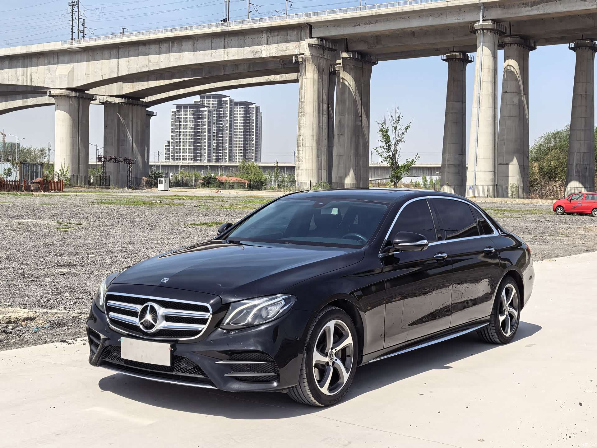 Mercedes-Benz E-Class, 2019 1