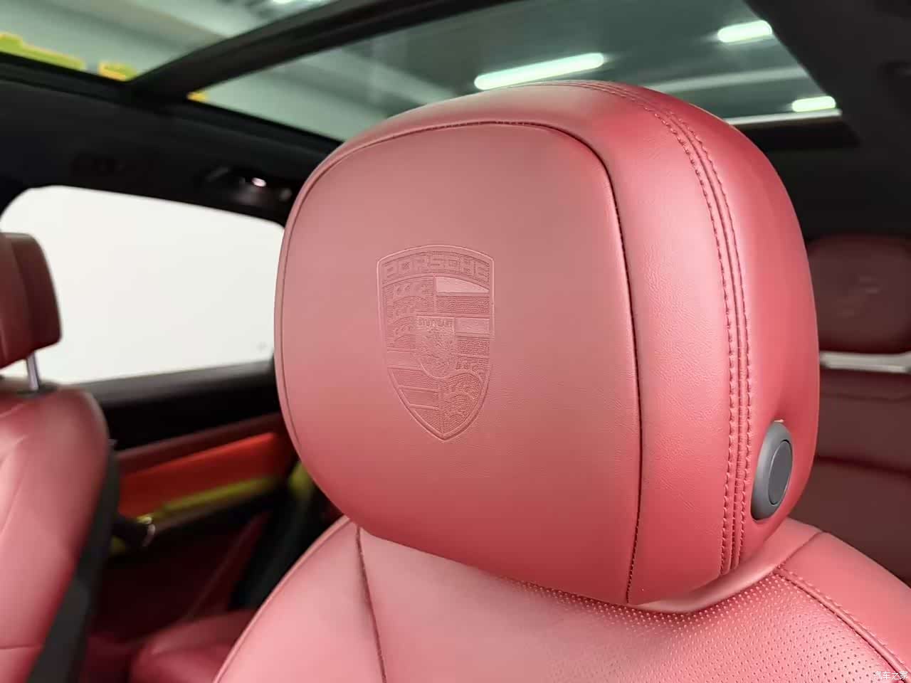 Porsche Cayenne, 2020 14