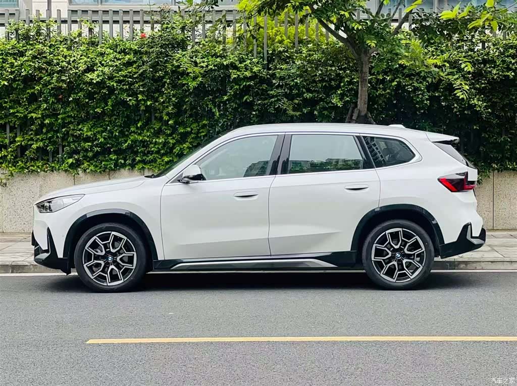 BMW X1, 2025 2