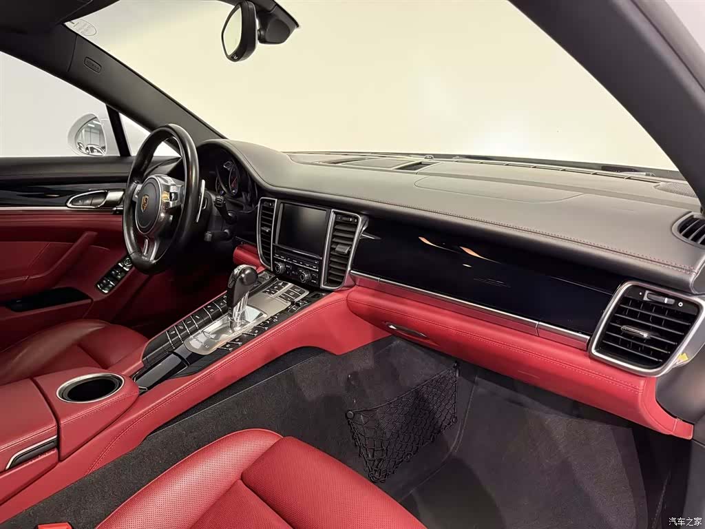 Porsche Panamera, 2016 8