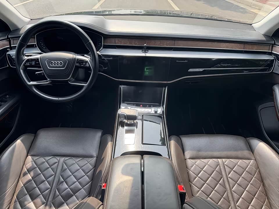 Audi A8 Audi A8