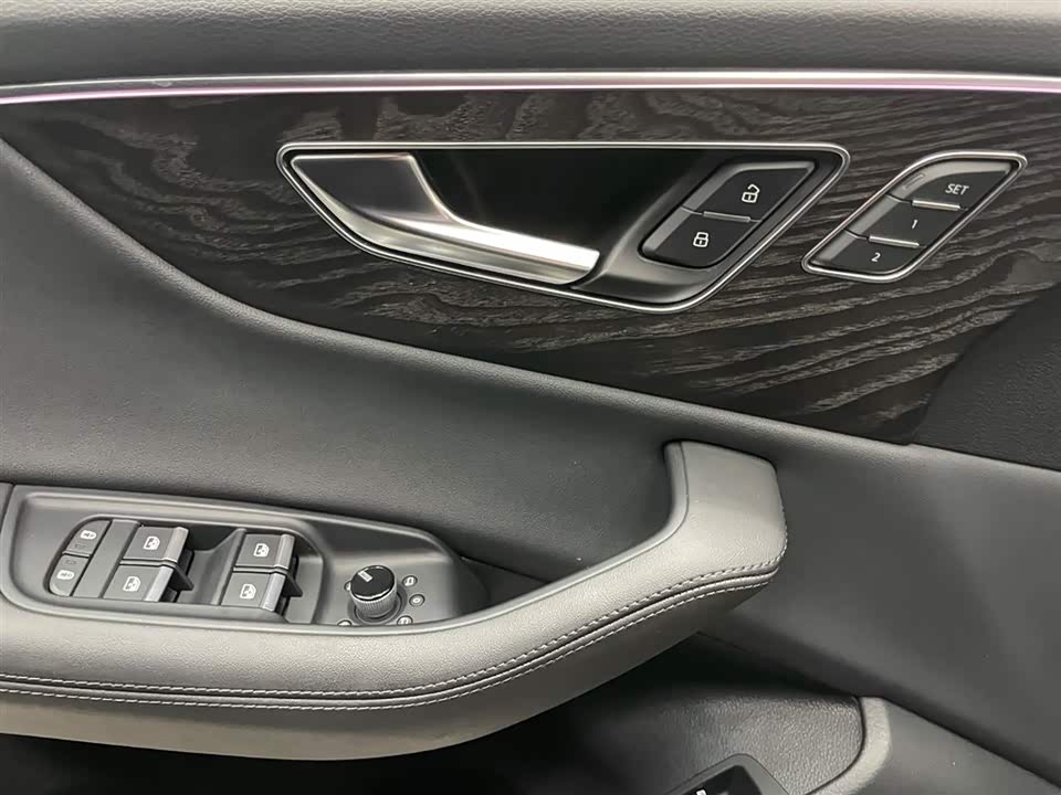 Audi Q8 Audi Q8