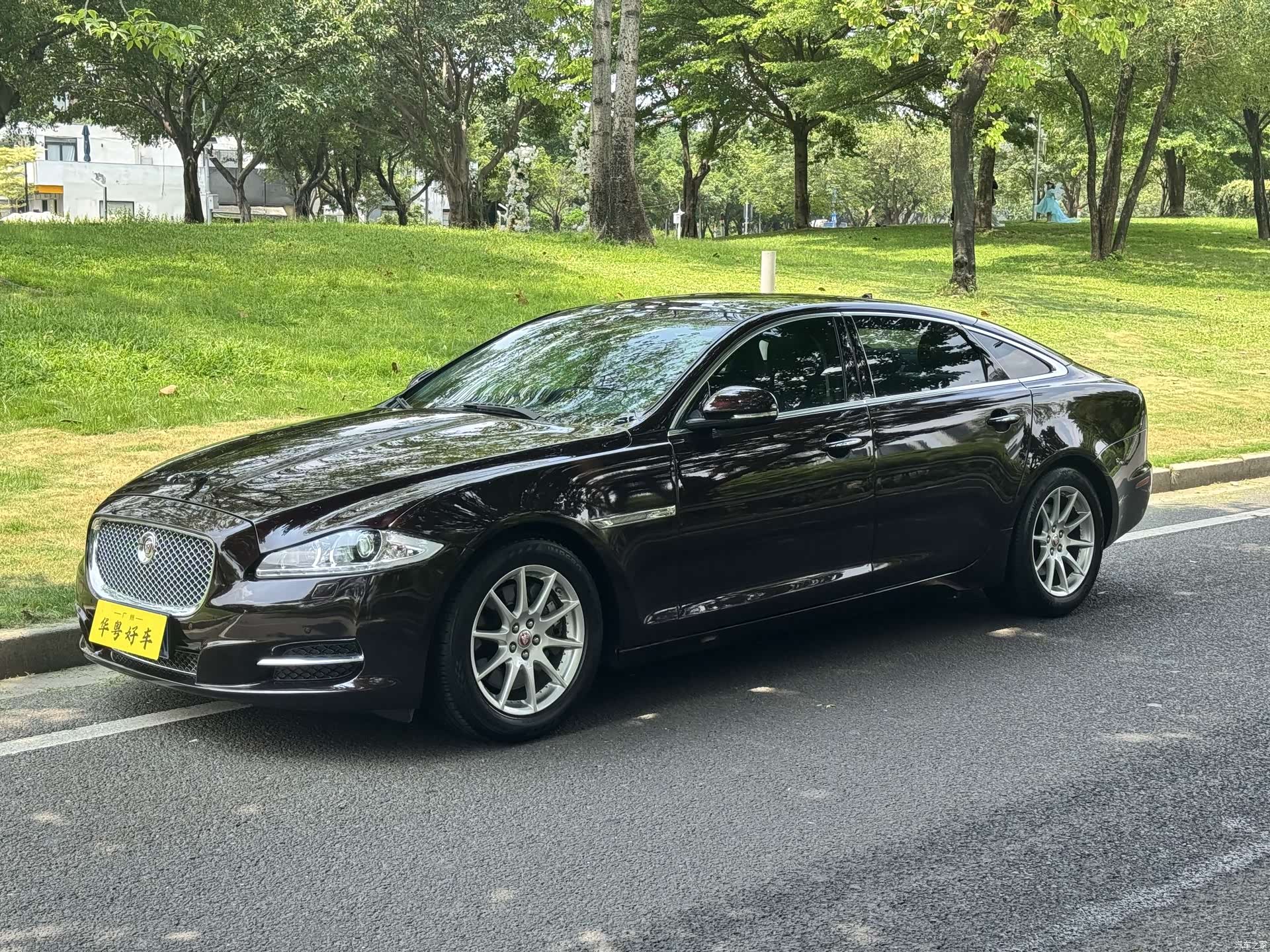 Jaguar XJ, 2014 1