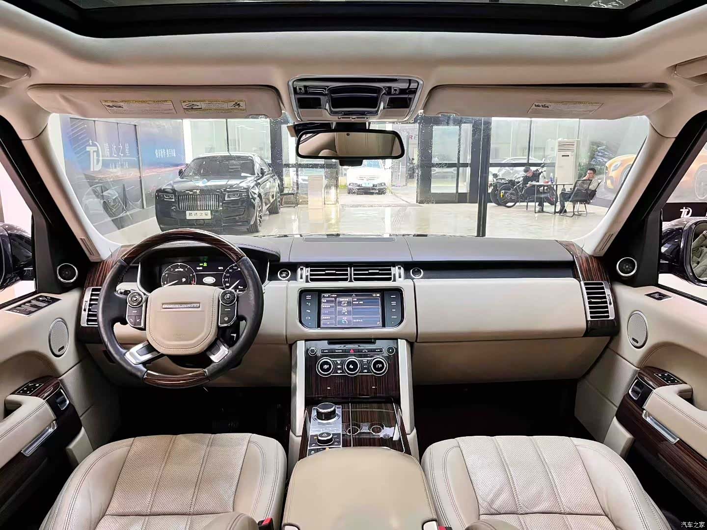 Land Rover Range Rover, 2015 все фото