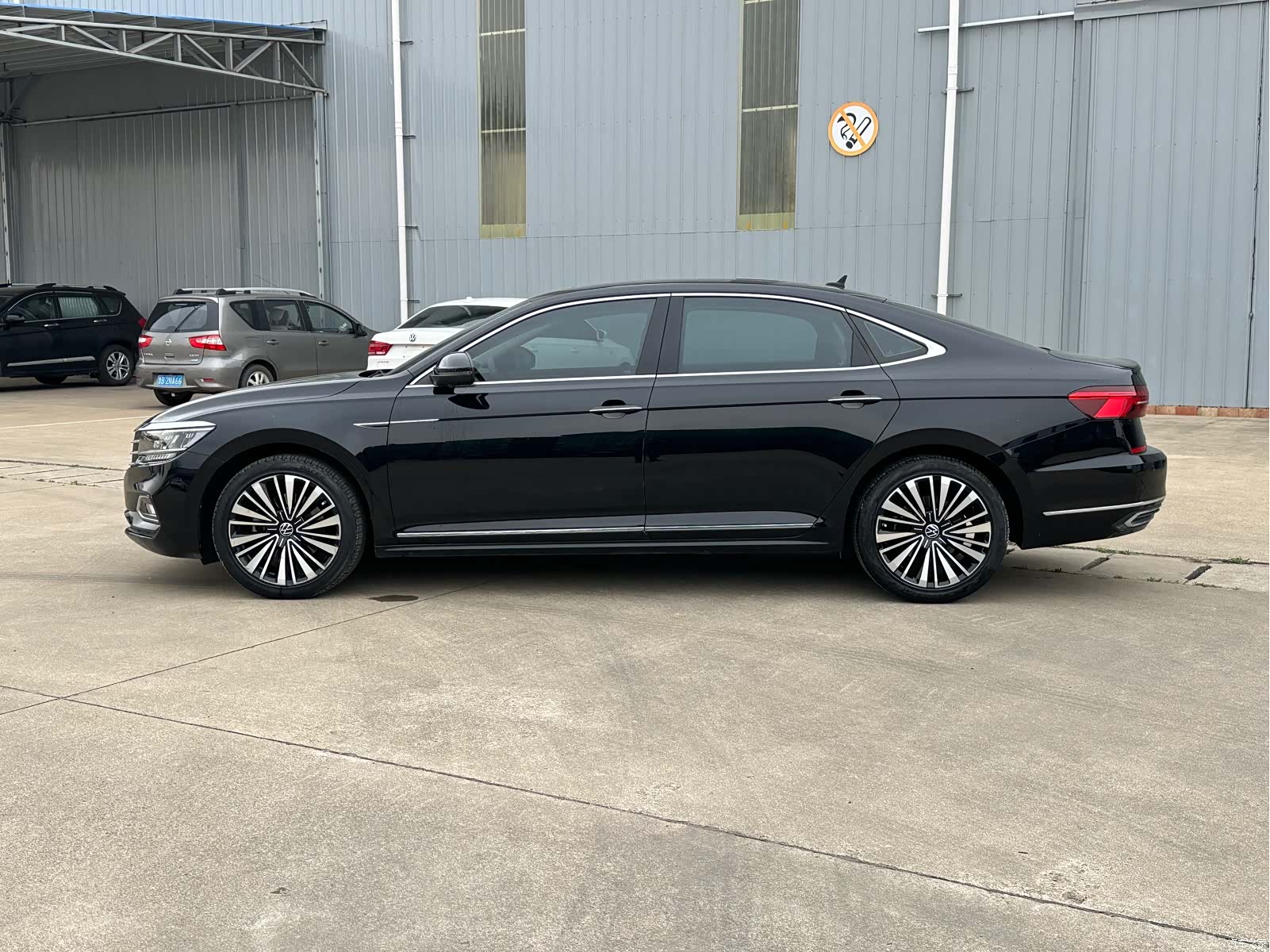 Volkswagen Passat, 2021 12