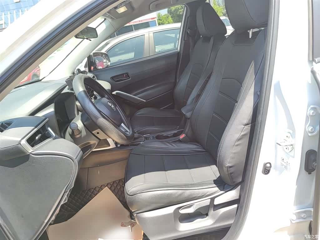 Toyota Frontlander, 2023 15