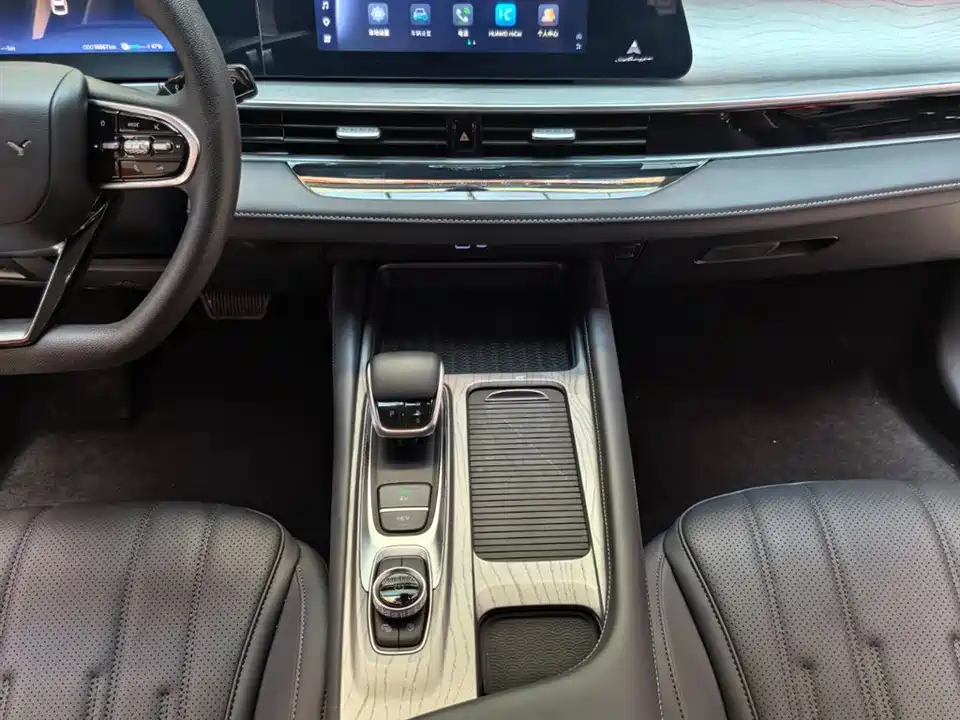 Chery Fulwin Fengyun A8