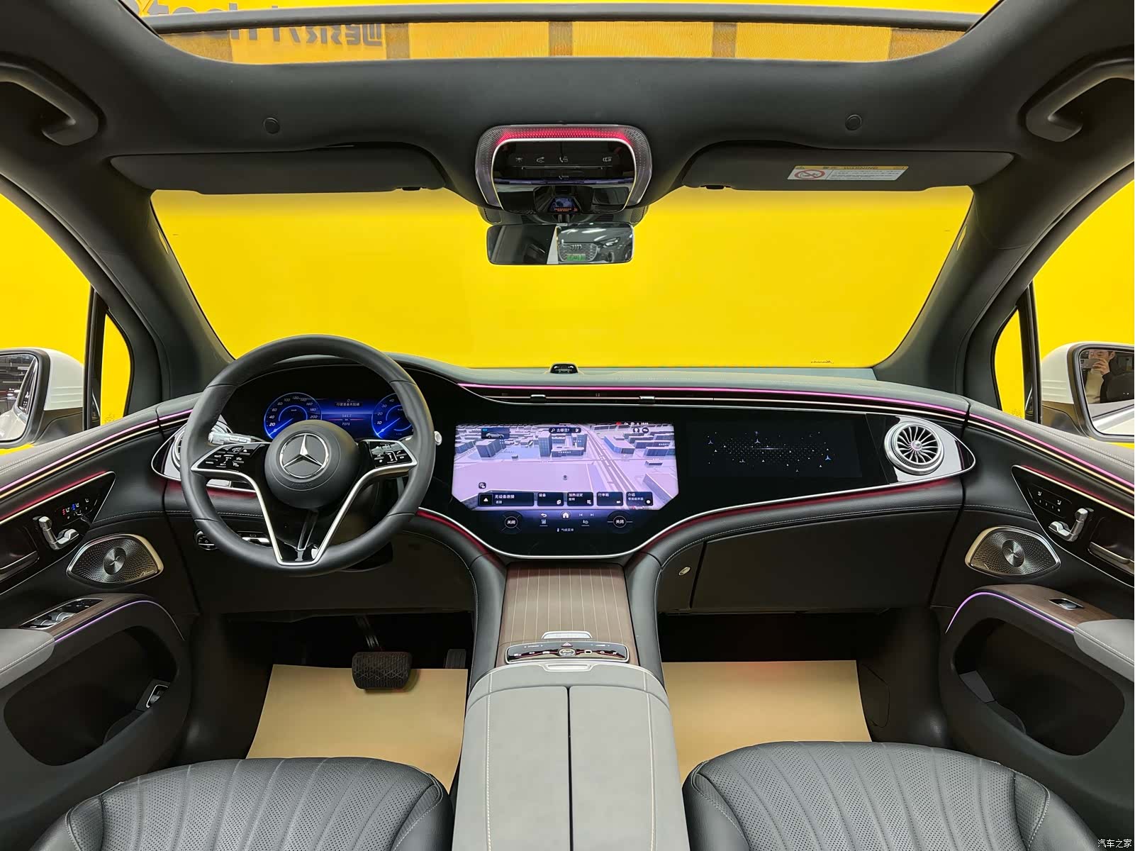 Mercedes-Benz EQS, 2025 9