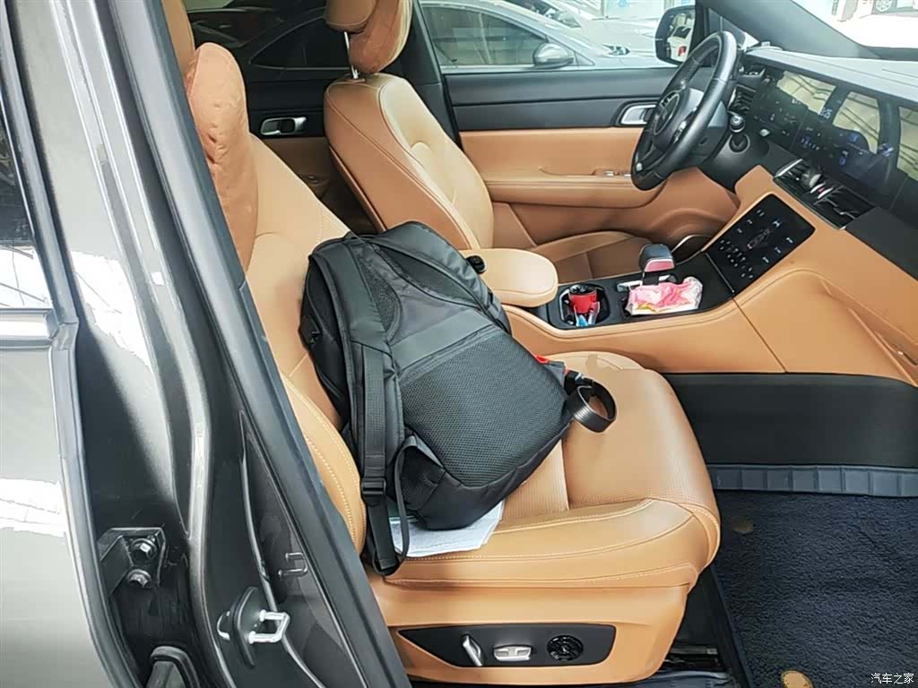 Li Auto ONE, 2022 25