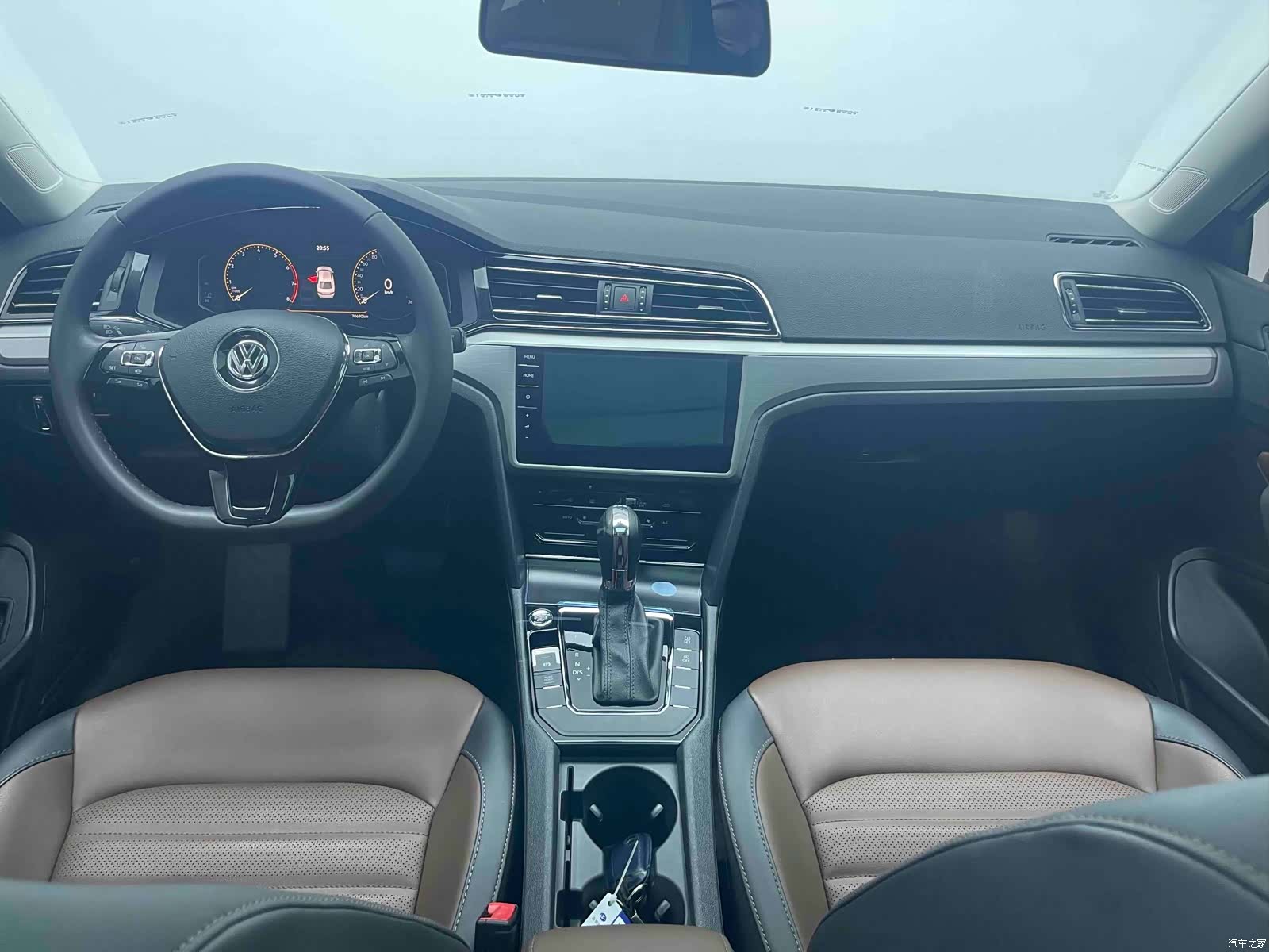 Volkswagen Lamando, 2022 11