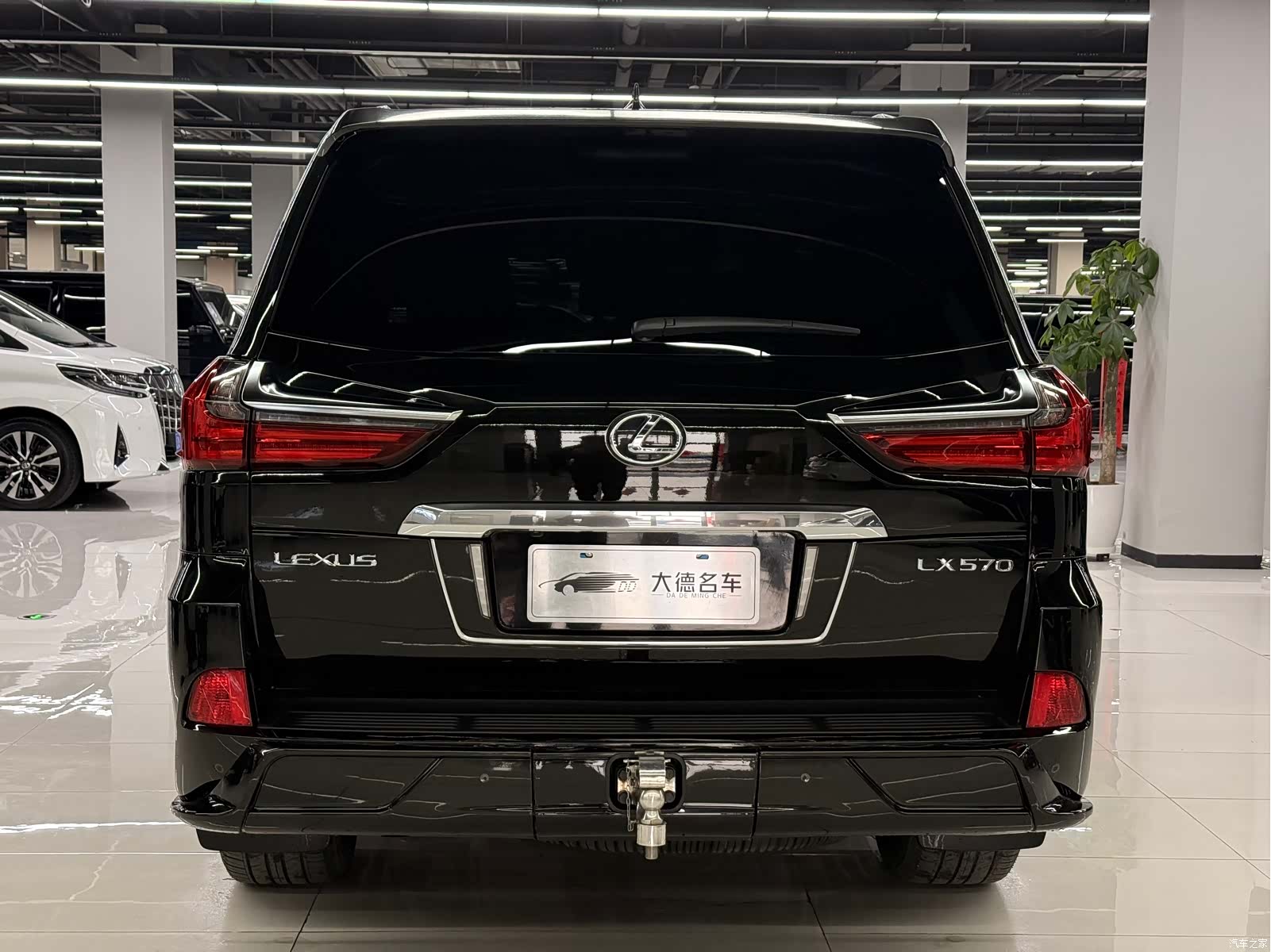 Lexus LX, 2018 4