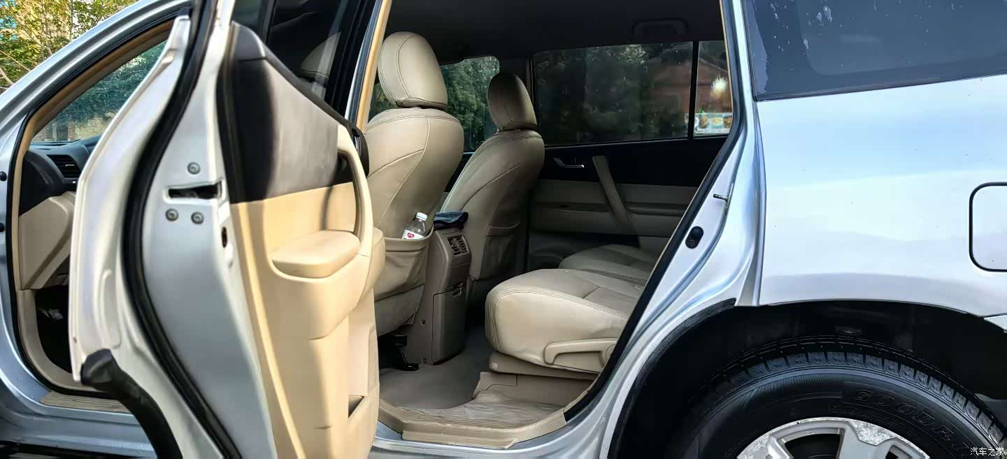 Toyota Highlander, 2009 все фото