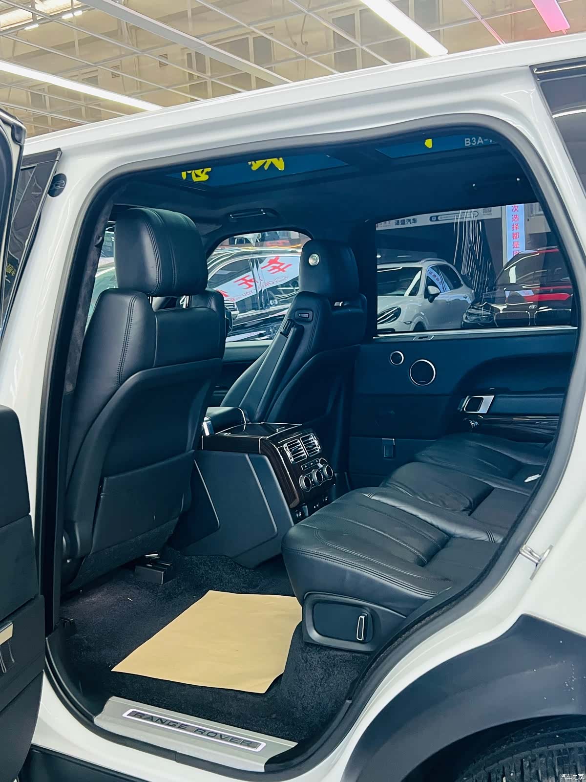 Land Rover Range Rover, 2016 9