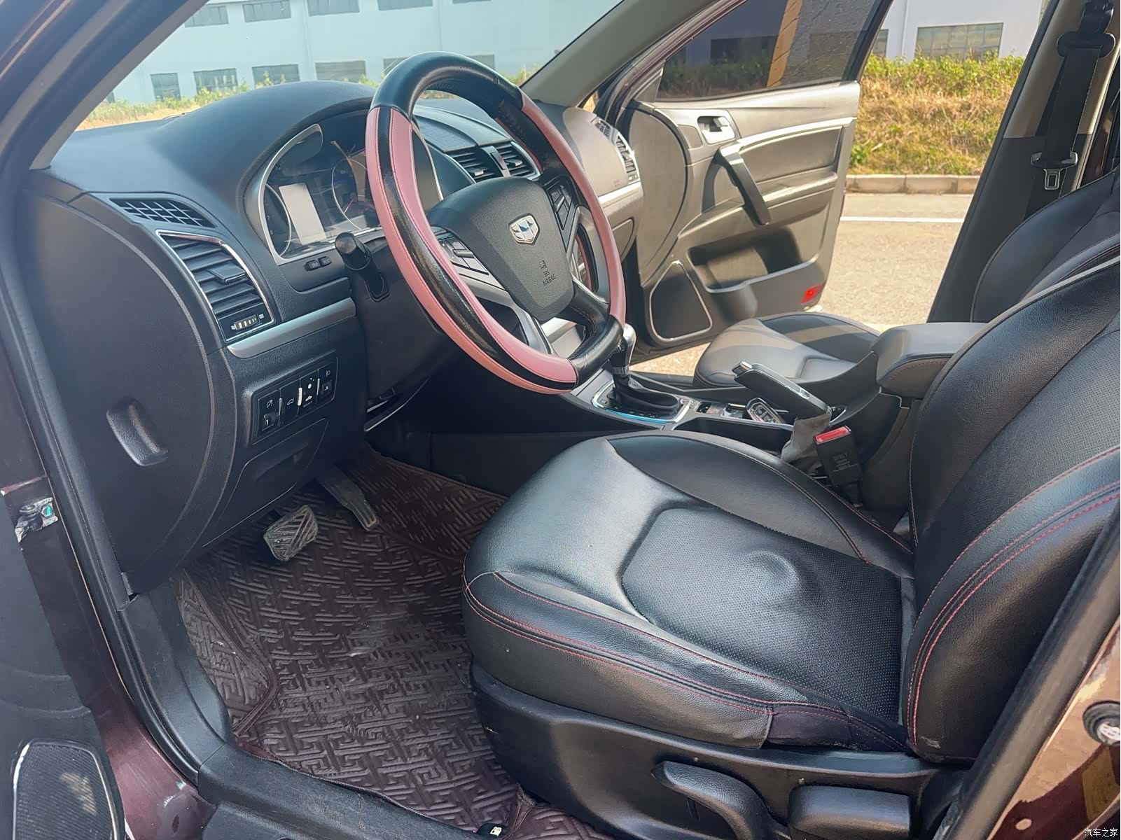 Geely Emgrand, 2015 12