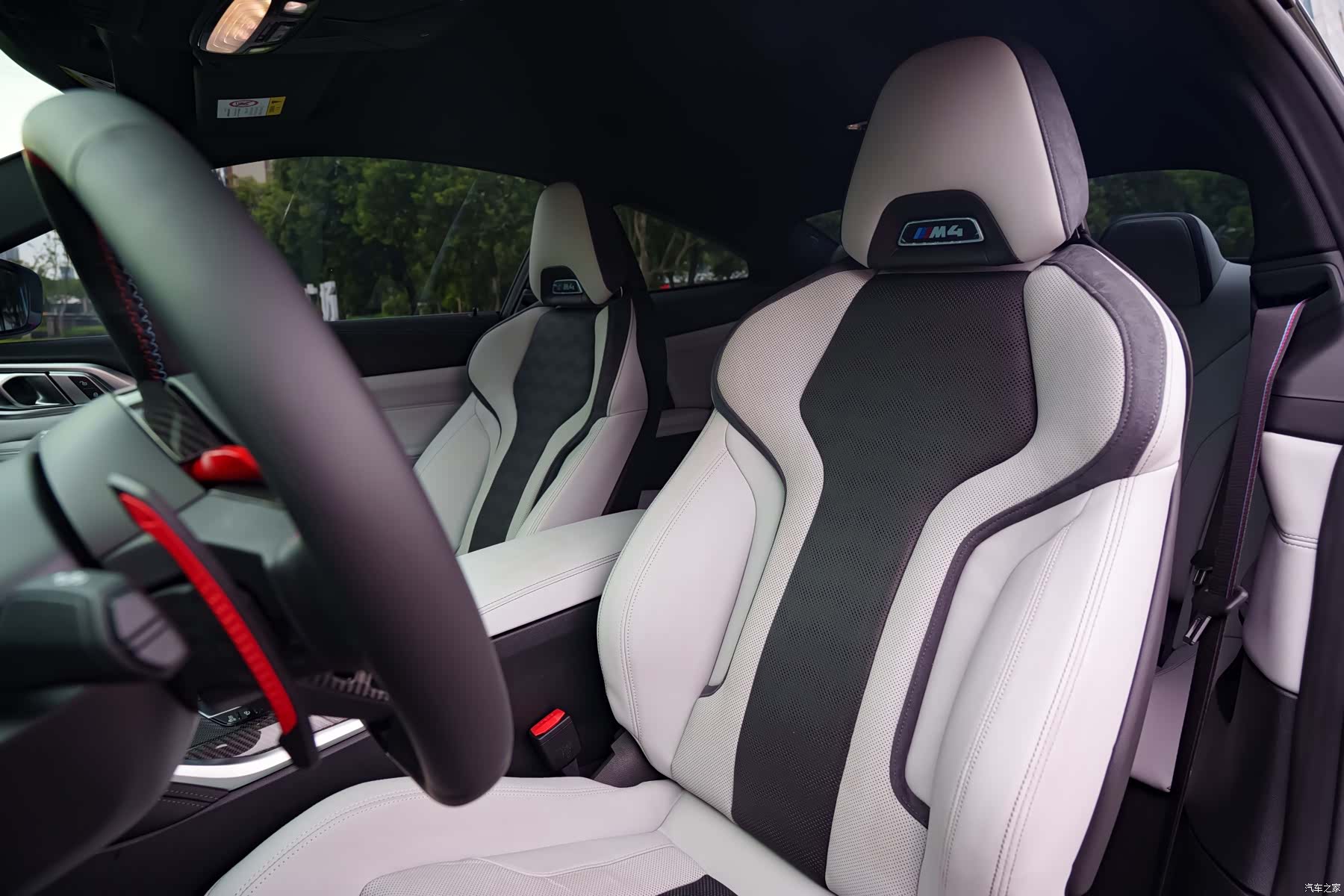 BMW M4, 2025 12