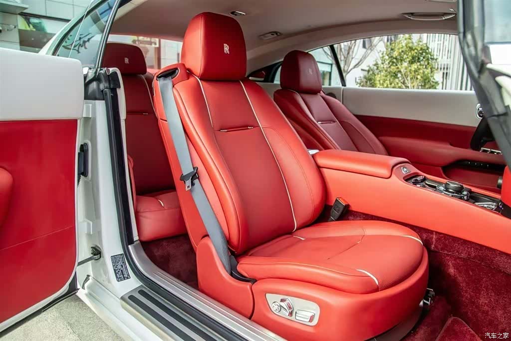 Rolls-Royce Wraith, 2017 9