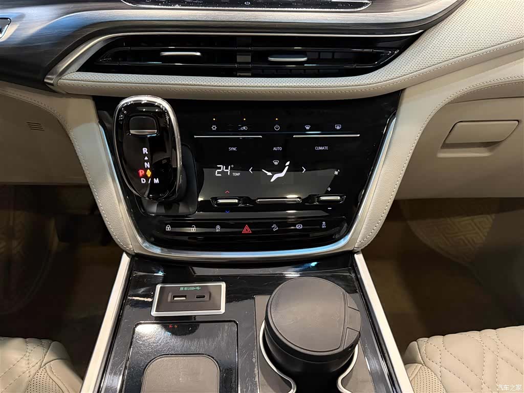 Buick GL8, 2021 27
