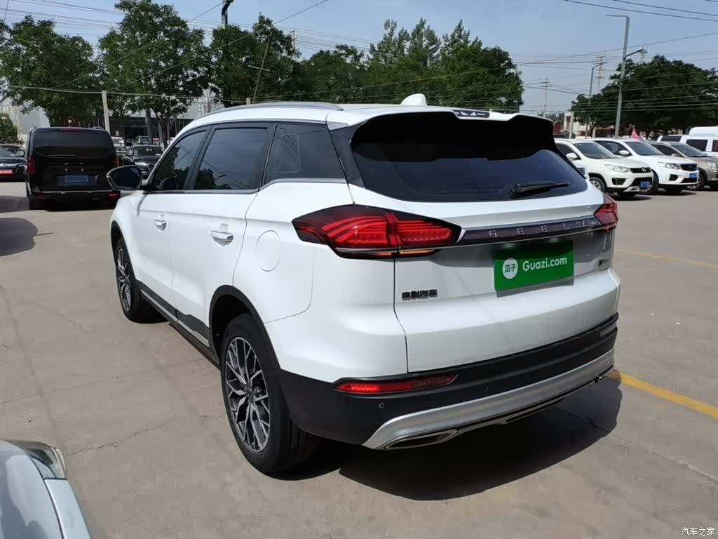 Geely Boyue, 2020 все фото