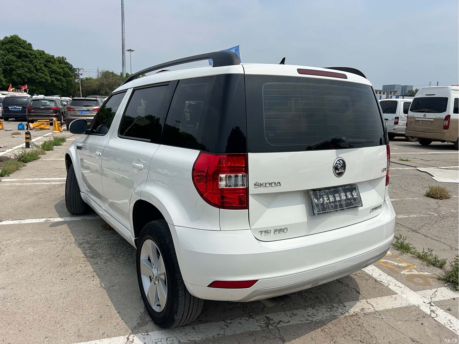 Skoda Yeti, 2018 все фото