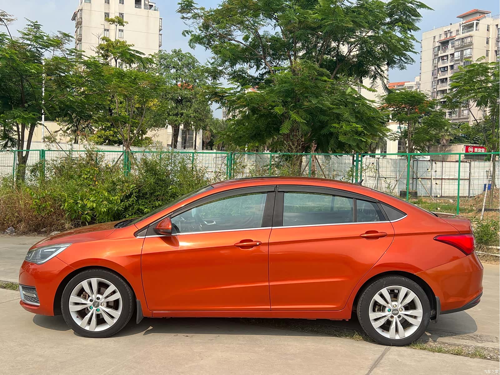 Chery 5, 2017 3