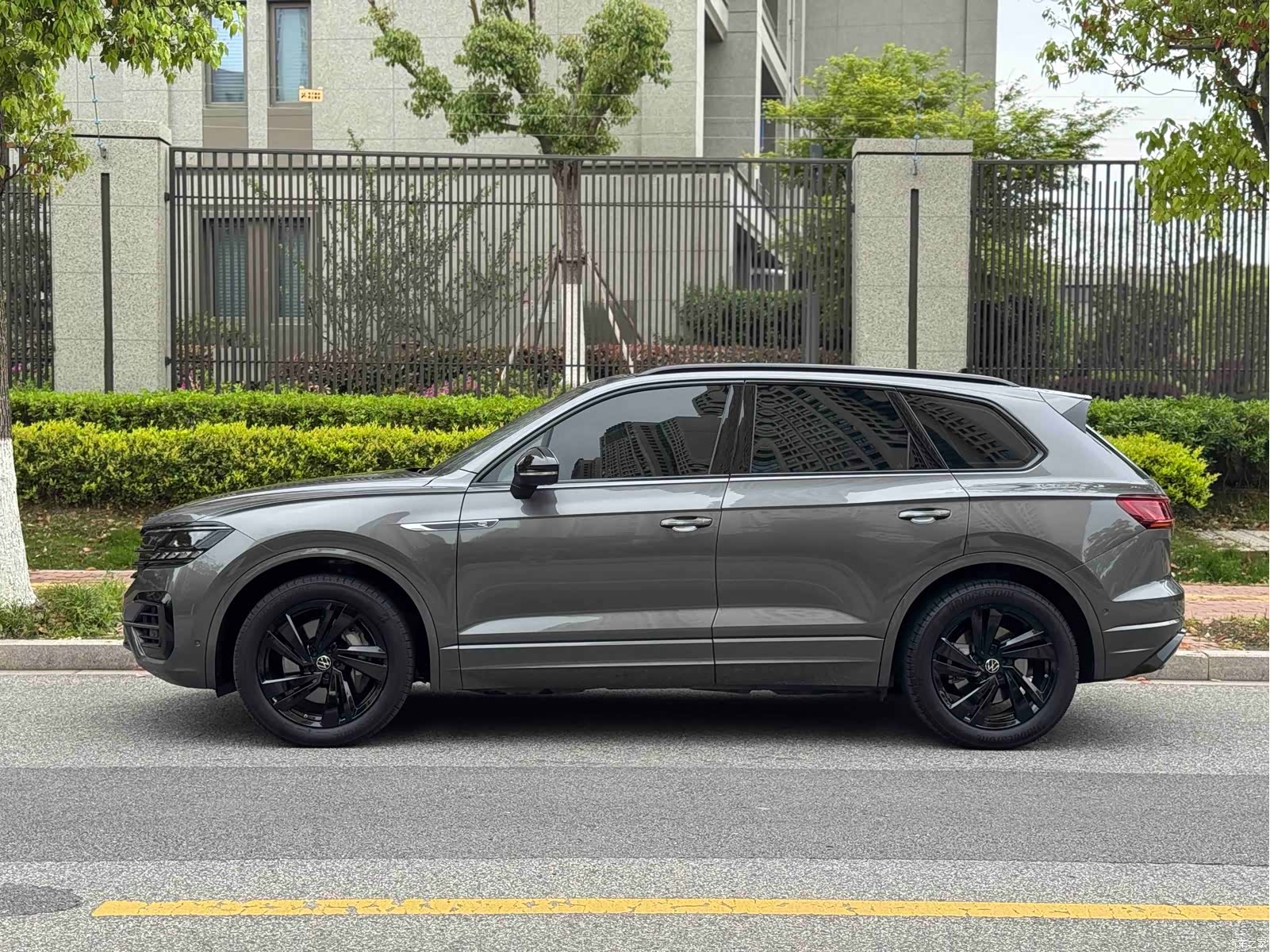 Volkswagen Touareg, 2023 11