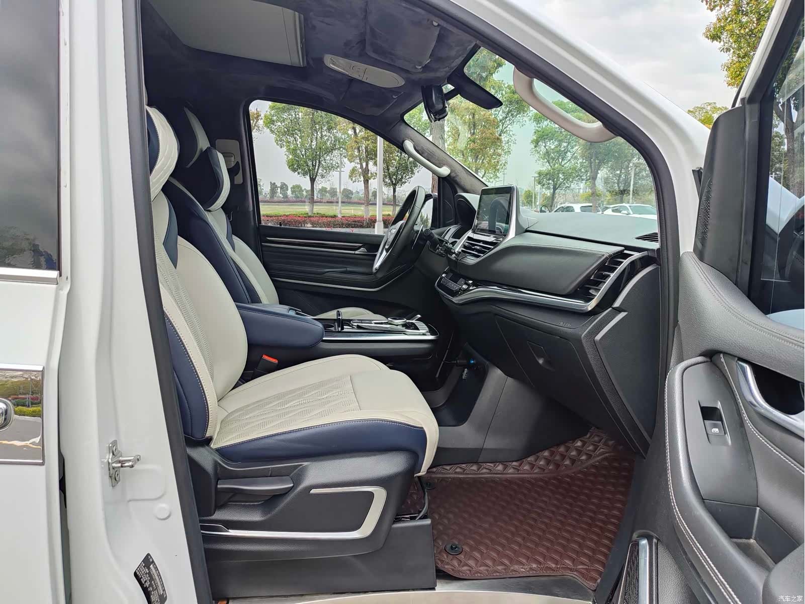 Maxus G20, 2021 4