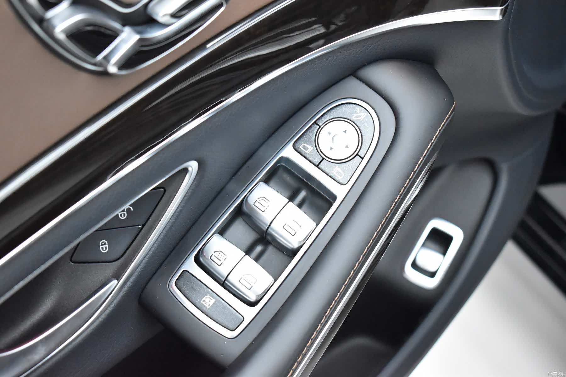 Maybach S-Class, 2019 16