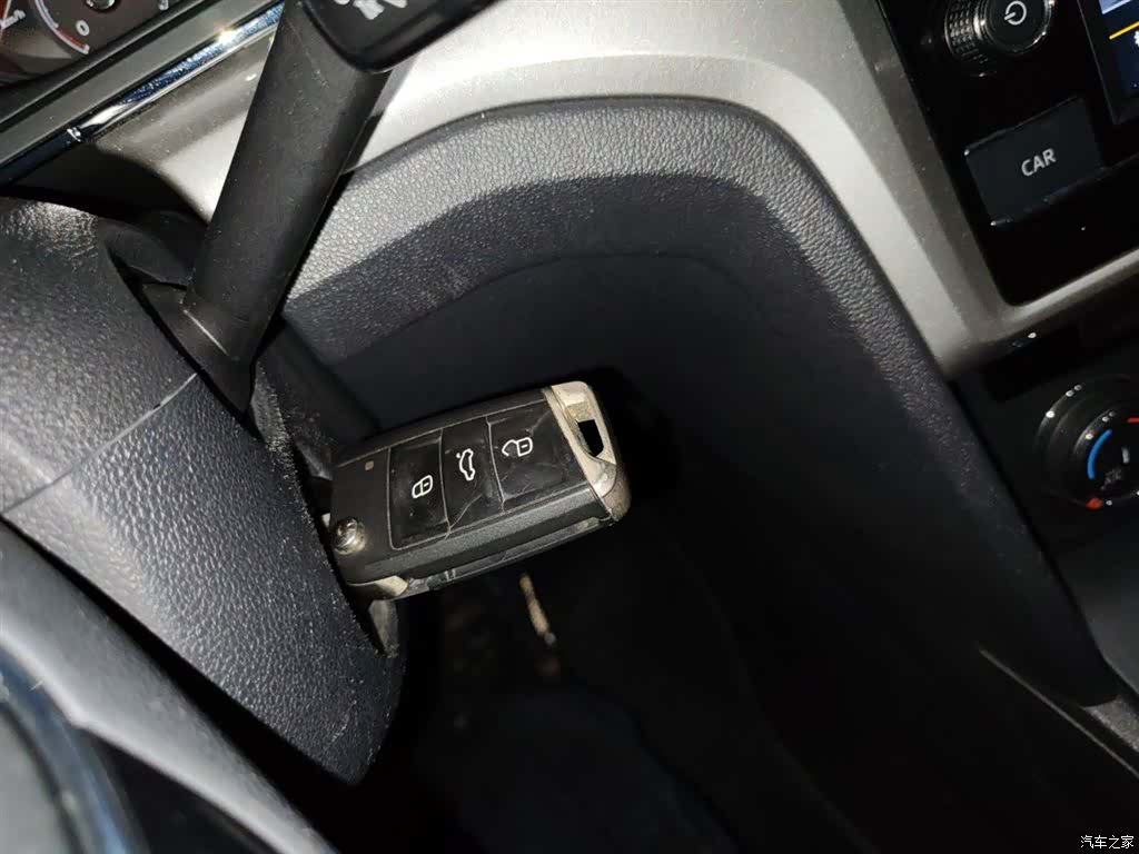 Volkswagen Lamando, 2020 12