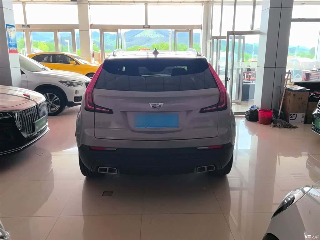Cadillac XT4, 2020 10