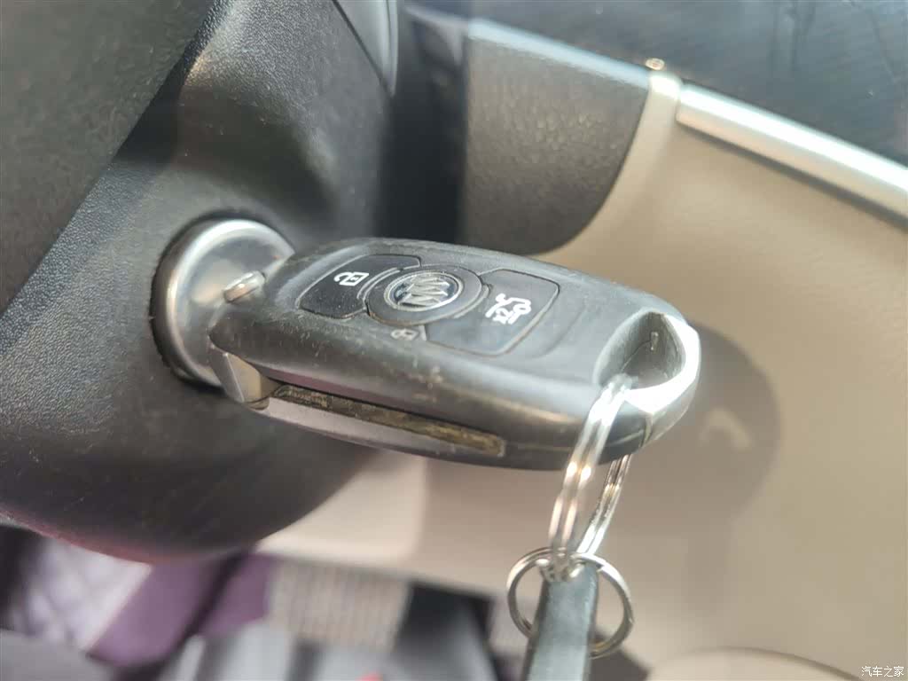 Buick Verano, 2017 17