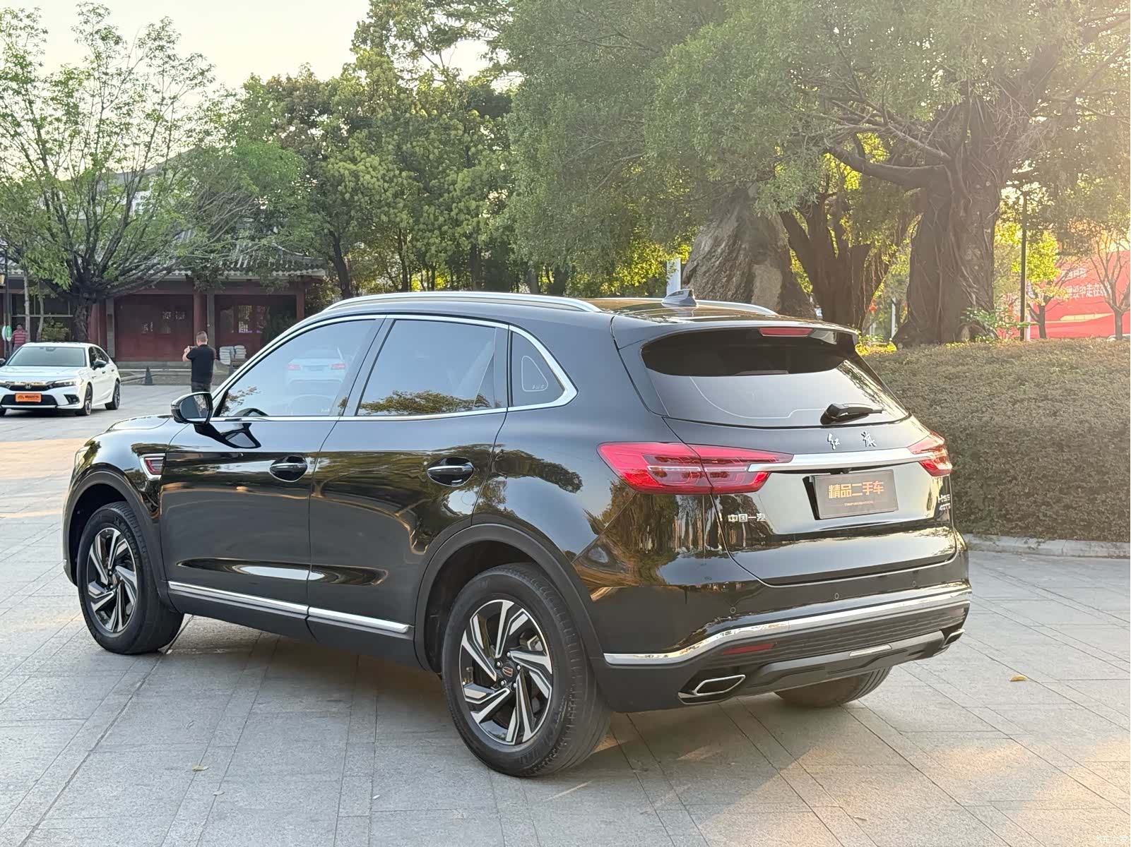 Hongqi HS5, 2022 13
